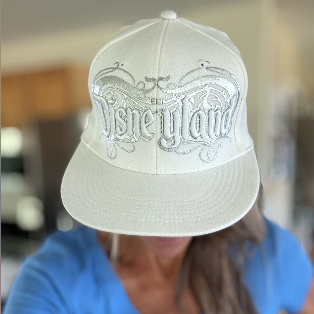 White, Disneyland Hat NWT